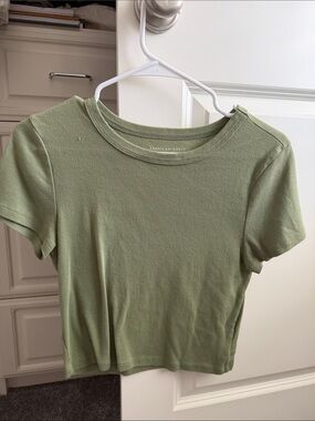 American Eagle Outfitters Olive Green Short Sleeve Crop Tee